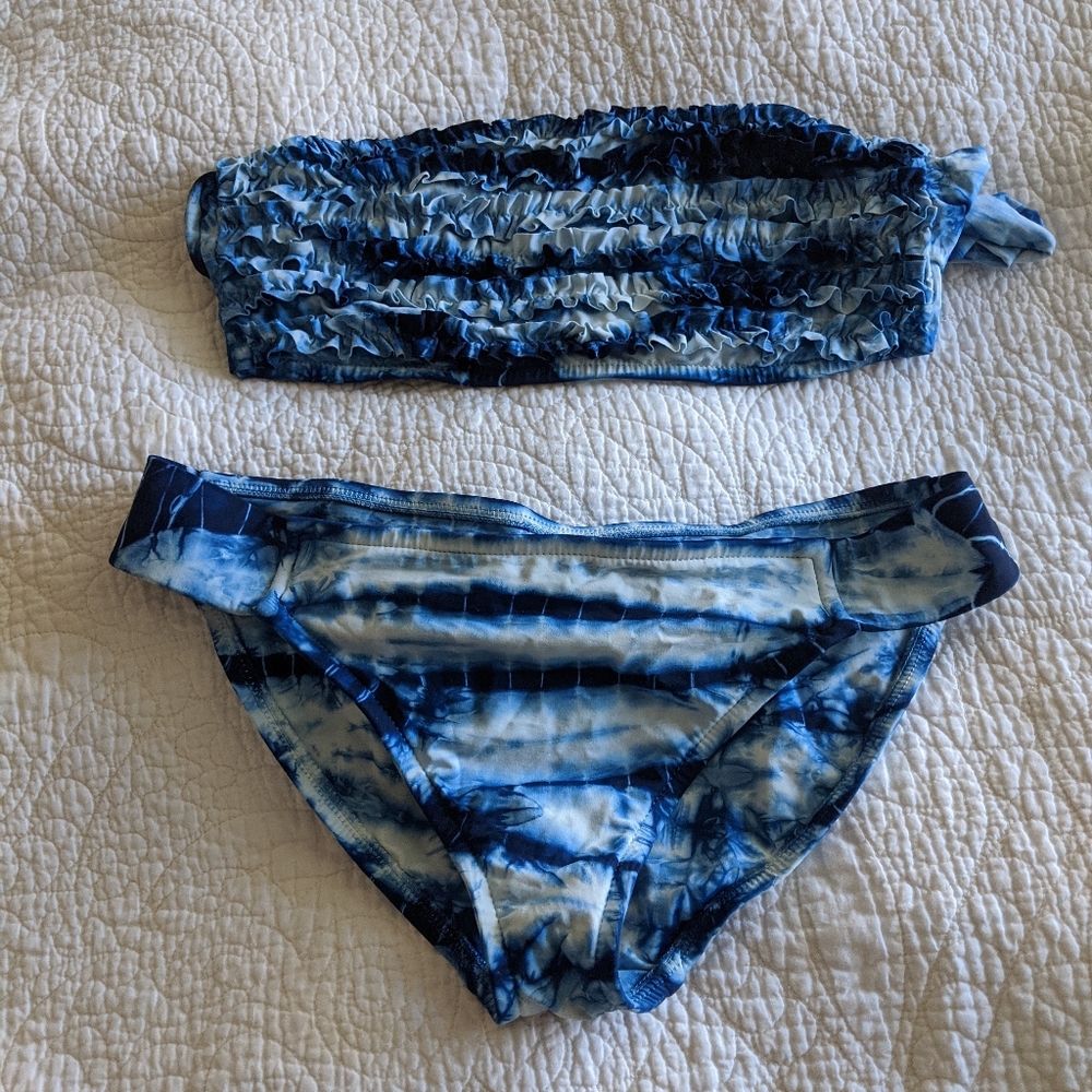 Lucky Brand Tie-dye Blue and White Bikini - M